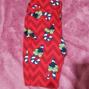 Lularoe Christmas leggings